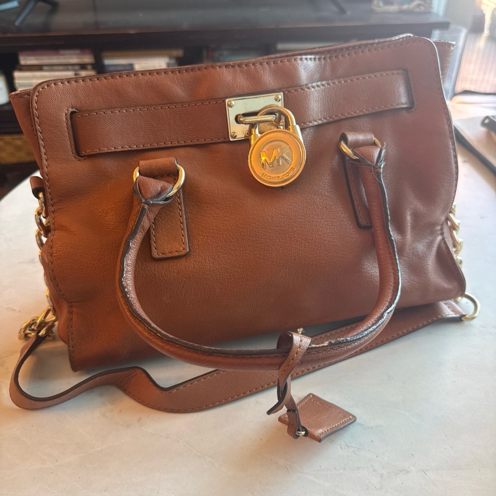 Michael Kors Hamilton East/West Medium Brown Leather Shoulder Bag